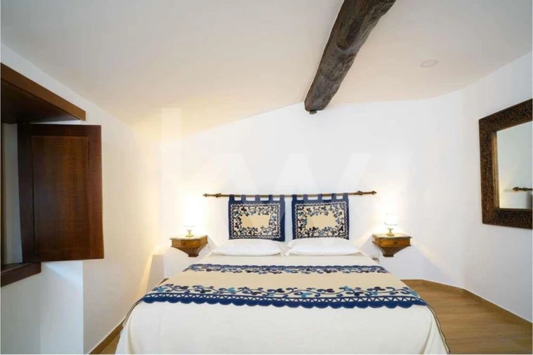 Moradia T9 para Venda em Gostei Foto 24