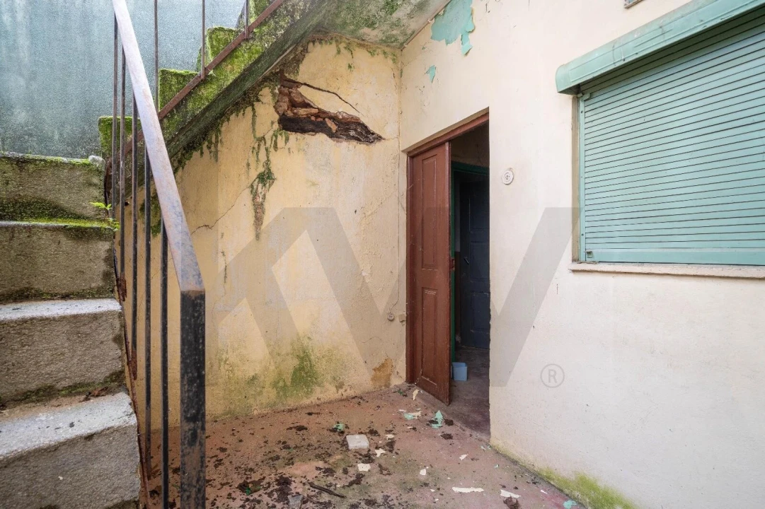 Moradia T4 para Venda em Semide e Rio Vide Foto 23