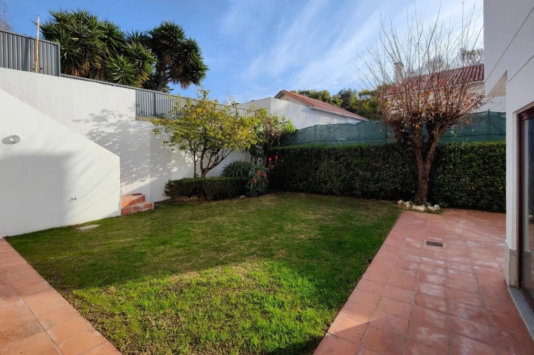 Moradia T5 para Venda em Oeiras e São Julião da Barra, Paço de Arcos e Caxias Foto 11