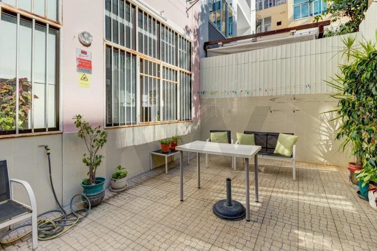 Apartamento T4 para Venda em Arroios Foto 31