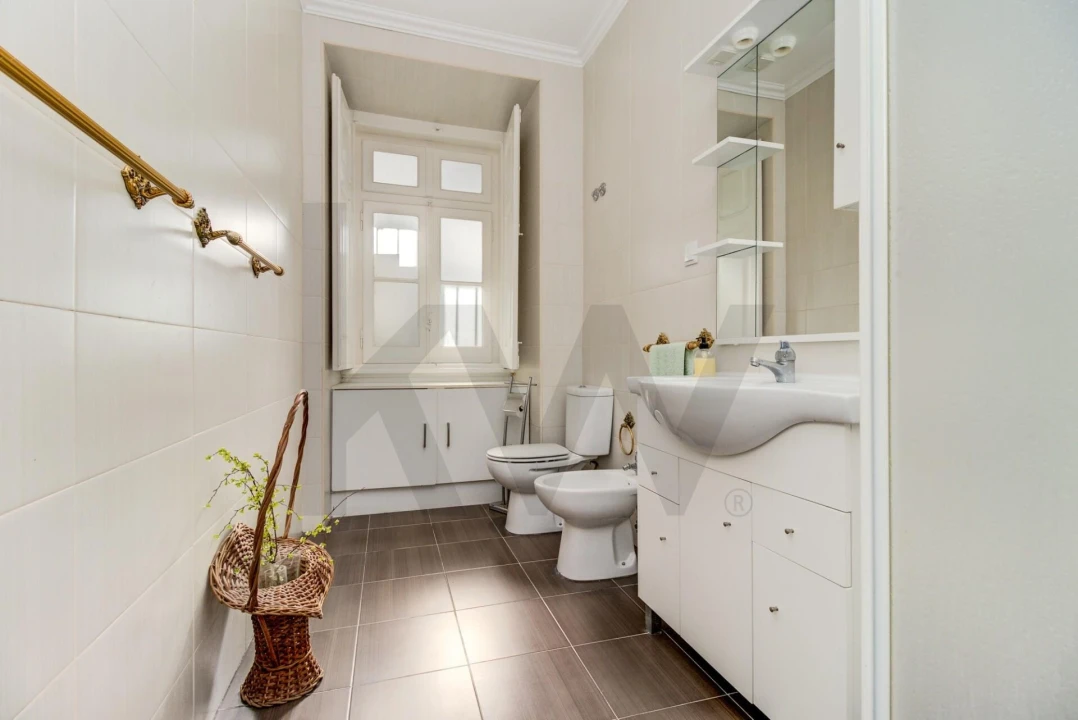 Apartamento T4 para Venda em Arroios Foto 33