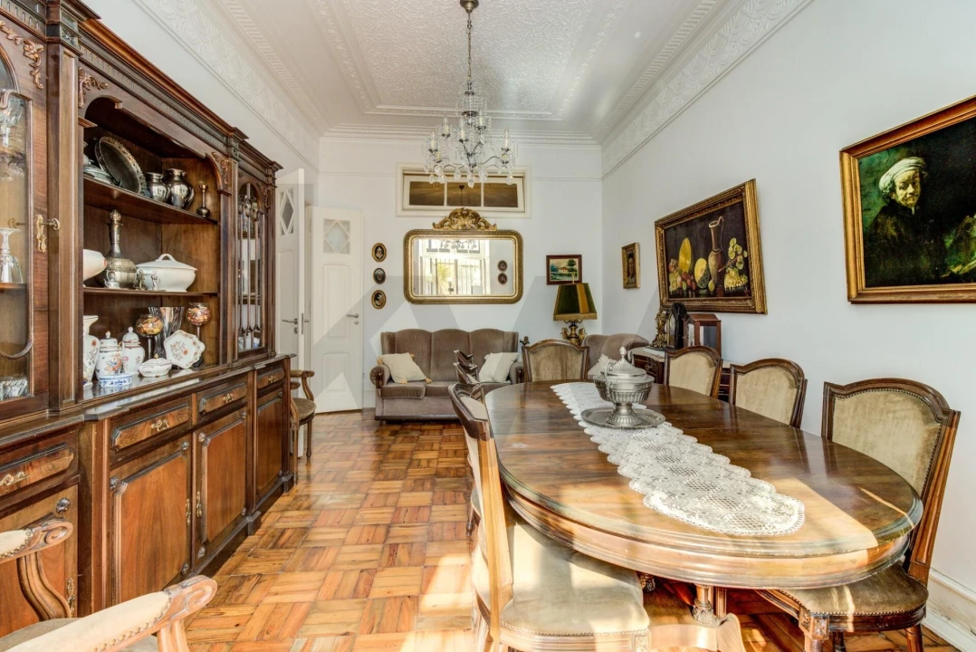 Apartamento T4 para Venda em Arroios Foto 4