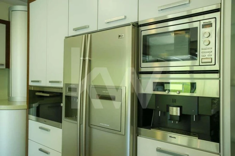 Moradia T4 para Venda em Santo Antonio dos Olivais Foto 60