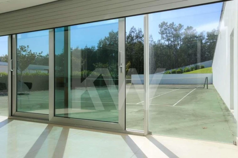 Moradia T4 para Venda em Santo Antonio dos Olivais Foto 80