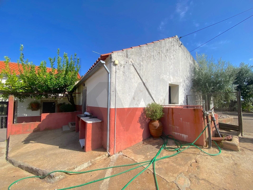 Quinta T4 para Venda em Vale de Prazeres e Mata da Rainha Foto 3