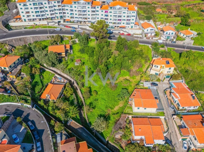 Terreno para Venda em Caniço Foto 6