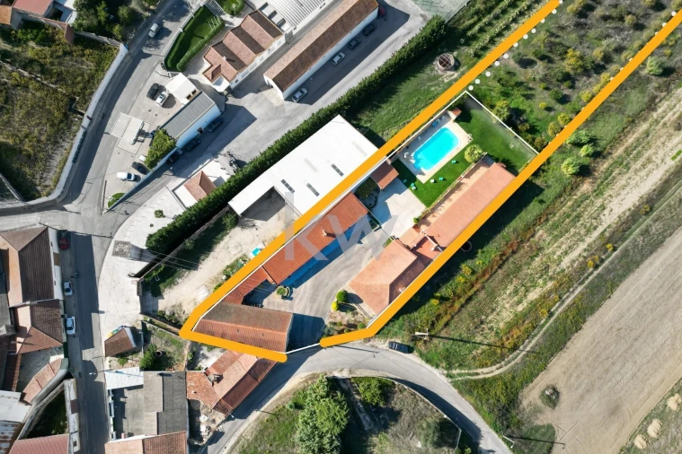 Quinta T8 para Venda em Manique do Intendente, Vila Nova de São Pedro e Maçussa Foto 53