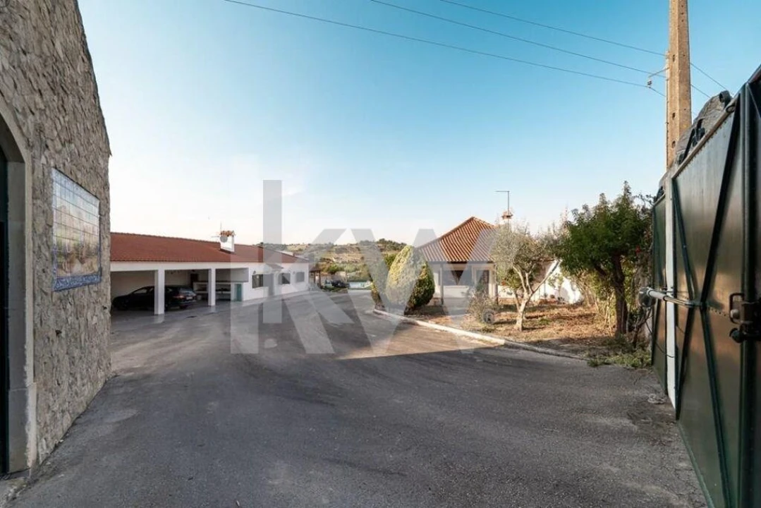 Quinta T8 para Venda em Manique do Intendente, Vila Nova de São Pedro e Maçussa Foto 40