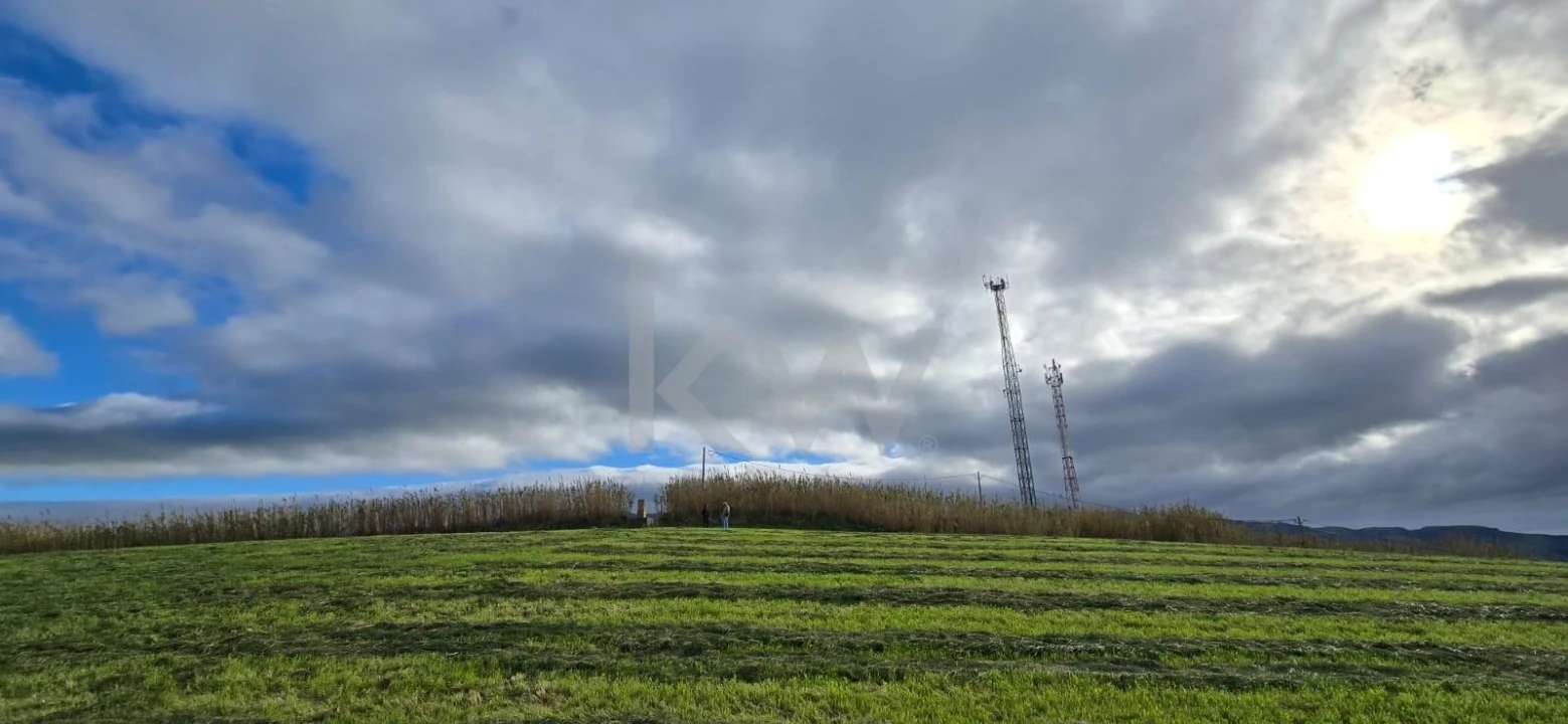 Terreno para Venda em Ribeirinha Foto 3