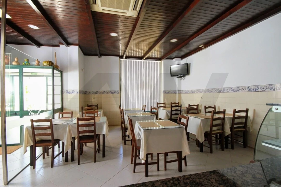 Loja para Venda em Alverca do Ribatejo e Sobralinho Foto 2