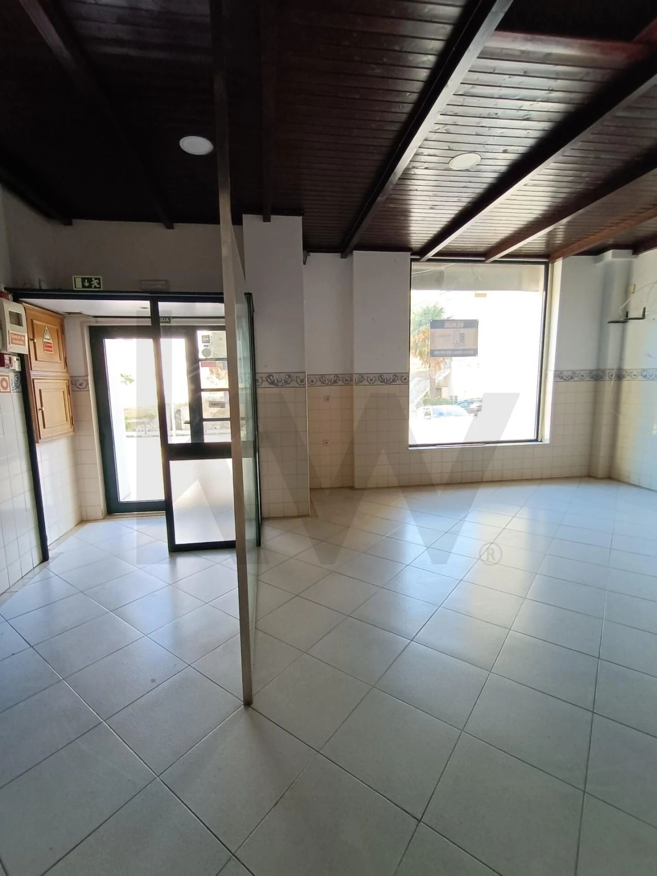 Loja para Venda em Alverca do Ribatejo e Sobralinho Foto 2