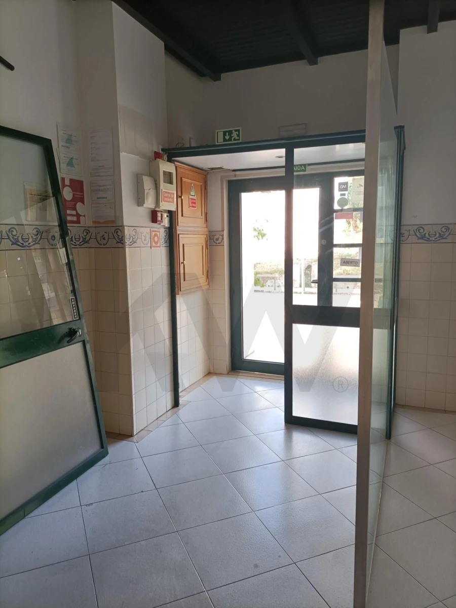 Loja para Venda em Alverca do Ribatejo e Sobralinho Foto 5