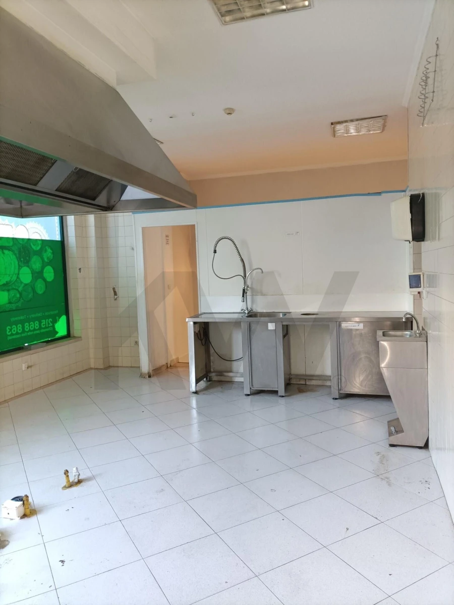 Loja para Venda em Alverca do Ribatejo e Sobralinho Foto 16