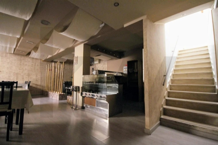 Loja para Venda em Alverca do Ribatejo e Sobralinho Foto 11