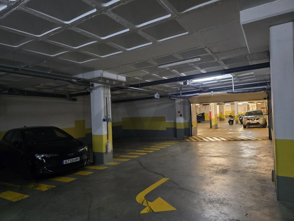 Apartamento T3 para Venda em São Domingos de Benfica Foto 28