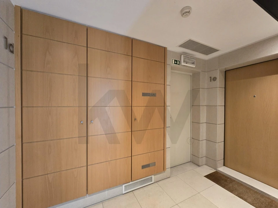 Apartamento T3 para Venda em São Domingos de Benfica Foto 6