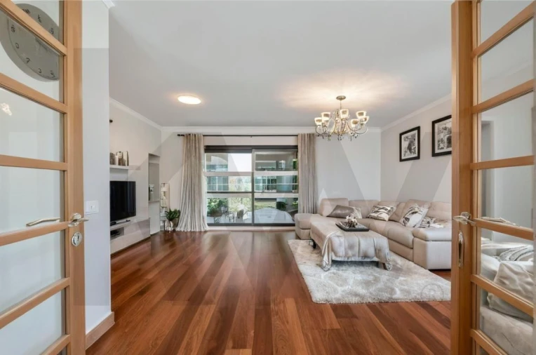 Apartamento T3 para Venda em São Domingos de Benfica