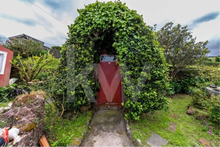 Moradia T4 para Venda em Lomba da Fazenda Foto 39