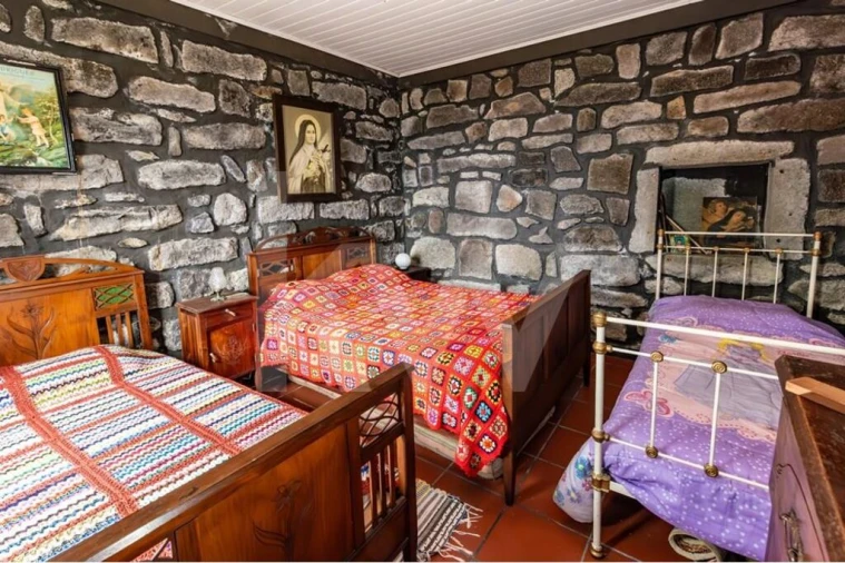 Moradia T4 para Venda em Lomba da Fazenda Foto 22