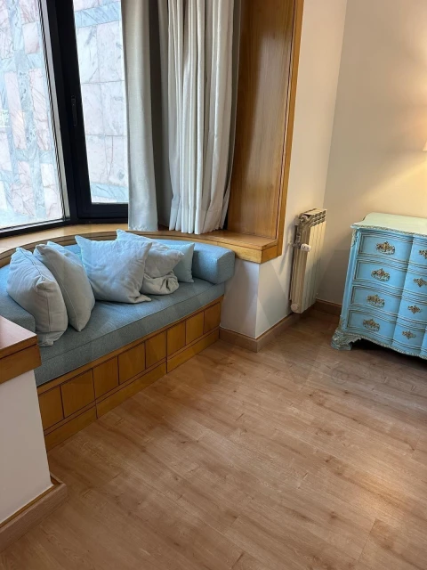 Apartamento T4 para Arrendamento em Campo de Ourique