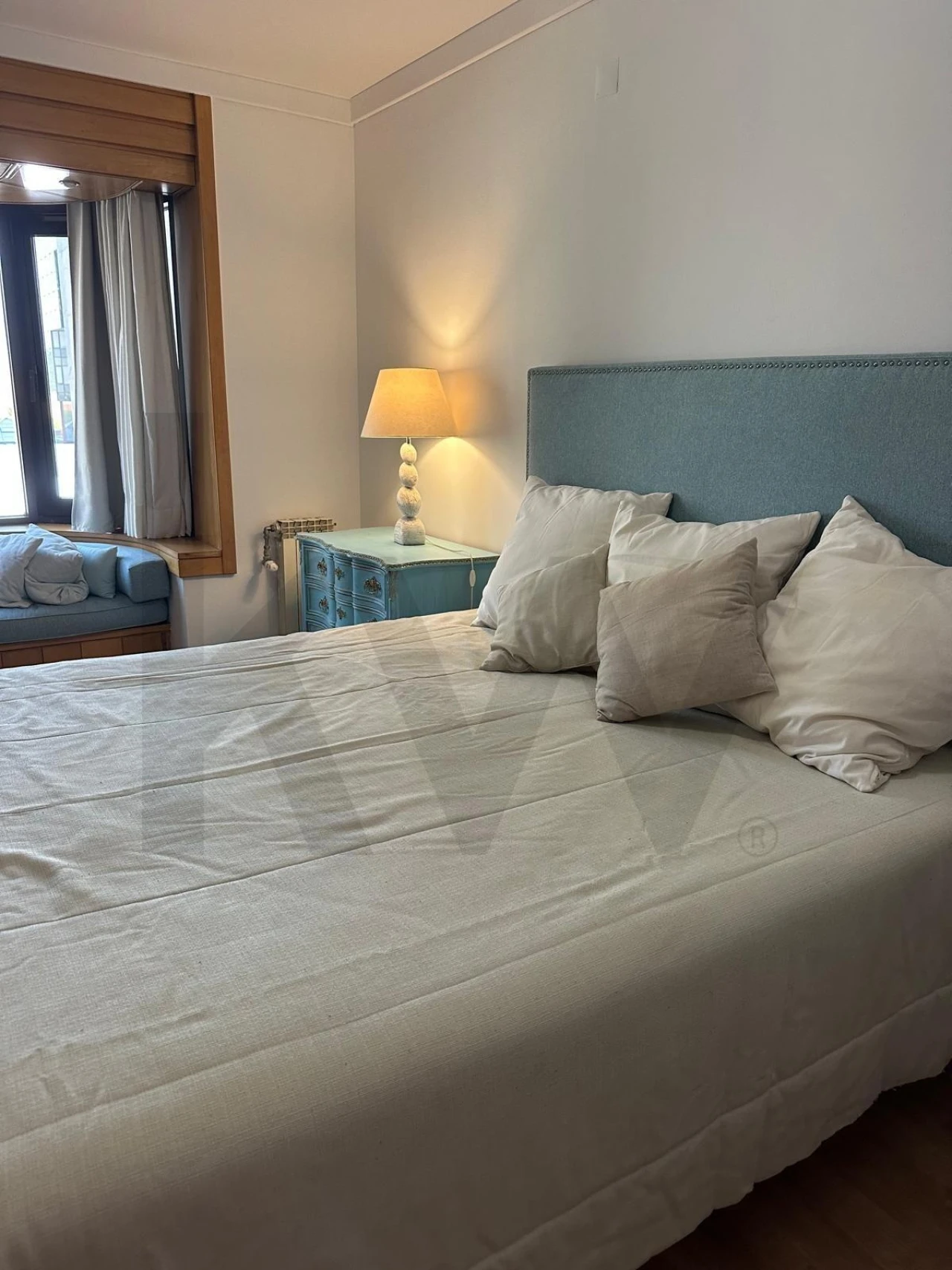 Apartamento T4 para Arrendamento em Campo de Ourique Foto 8