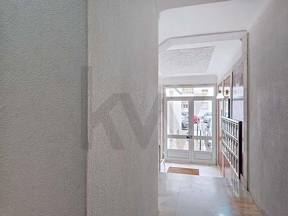 Loja para Venda em Algés, Linda-A-Velha e Cruz Quebrada-Dafundo Foto 29