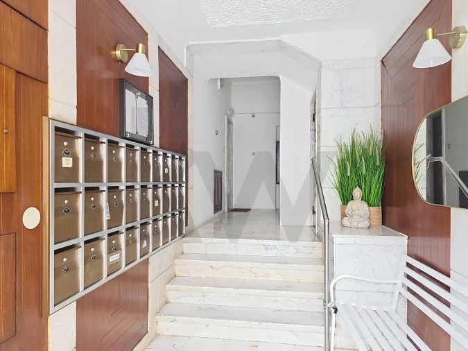 Loja para Venda em Algés, Linda-A-Velha e Cruz Quebrada-Dafundo Foto 35