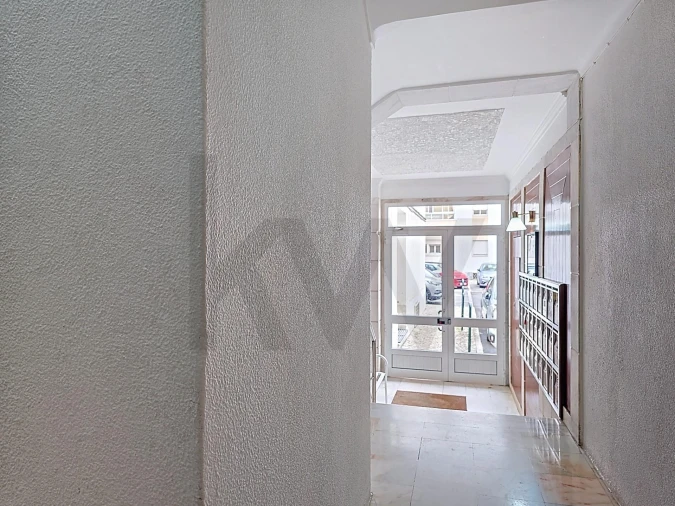 Loja para Venda em Algés, Linda-A-Velha e Cruz Quebrada-Dafundo Foto 29