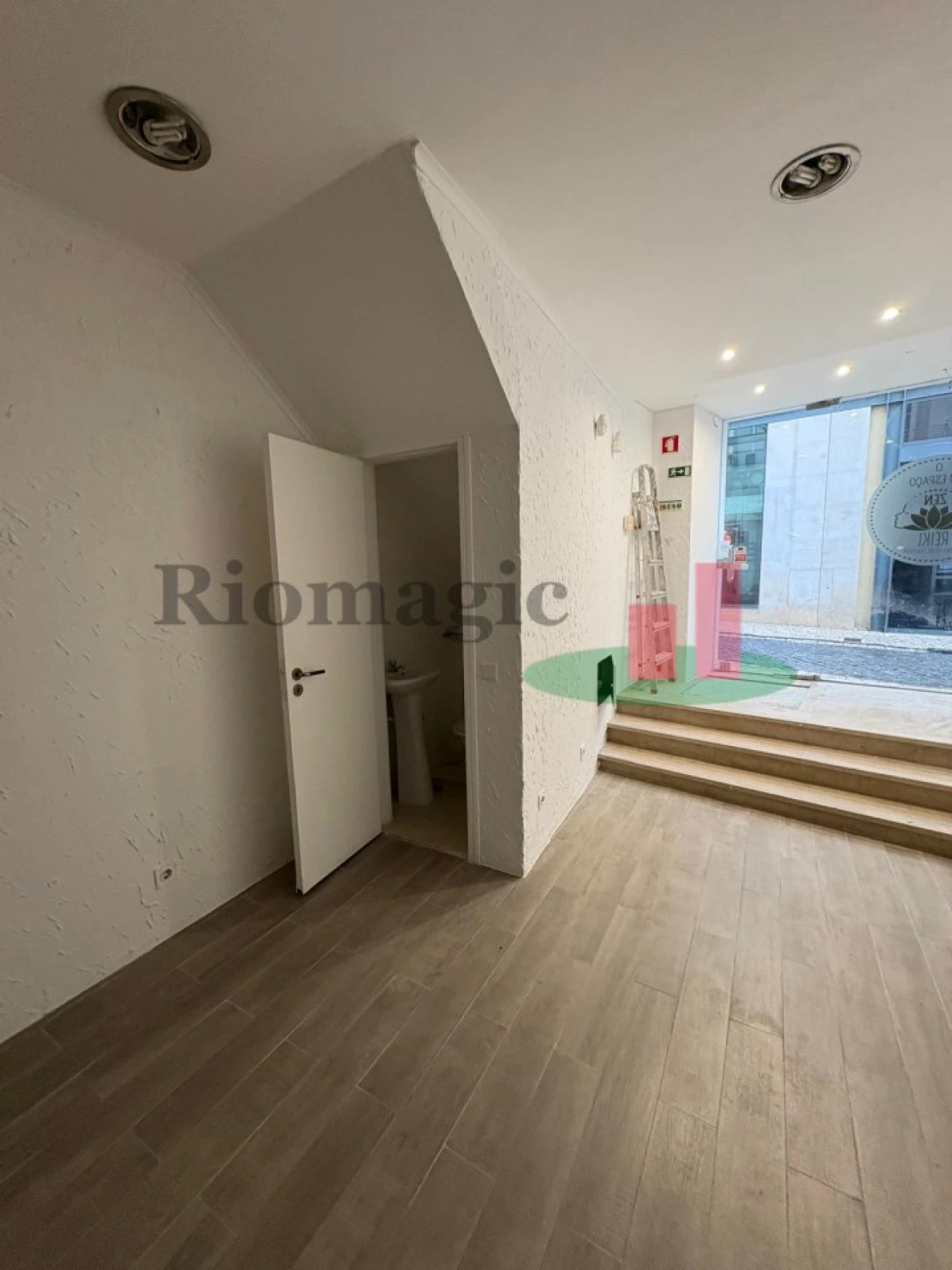 Loja para Venda em Marvila, Ribeira Santarém, São Salvador, São Nicolau Foto 13