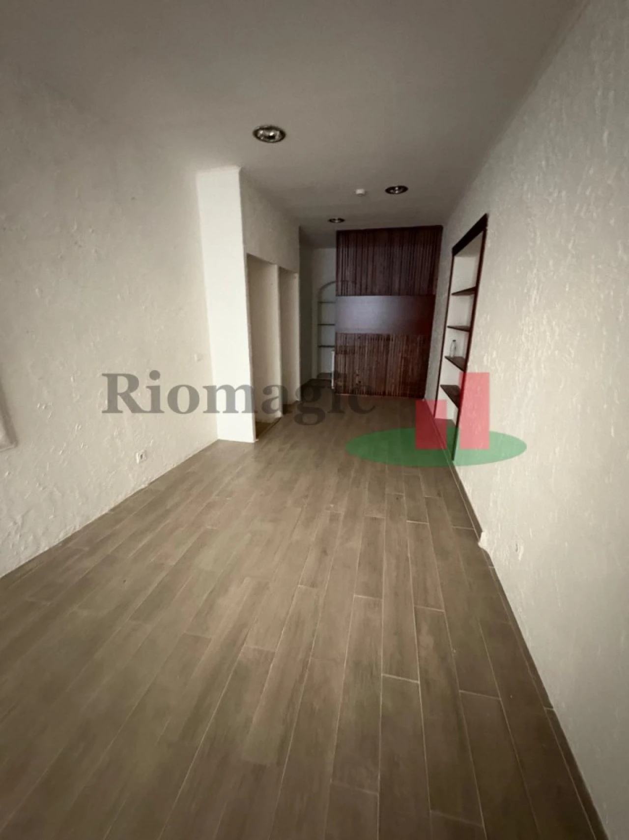 Loja para Venda em Marvila, Ribeira Santarém, São Salvador, São Nicolau Foto 24