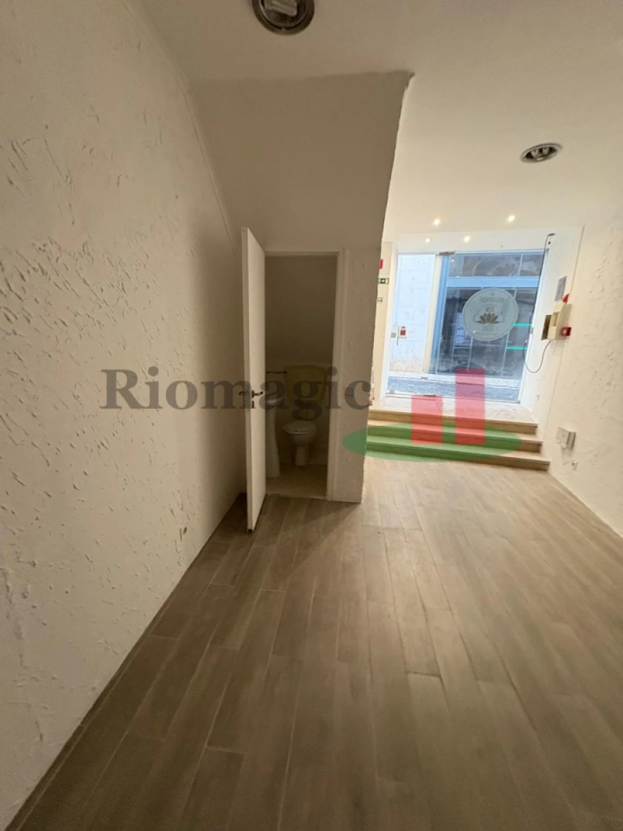 Loja para Venda em Marvila, Ribeira Santarém, São Salvador, São Nicolau Foto 11