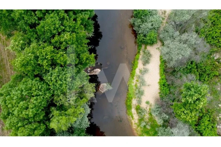 Terreno para Venda em Fatela Foto 4