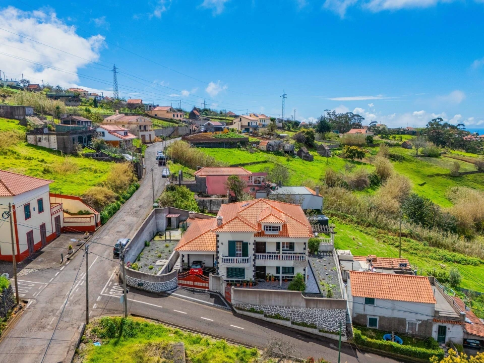 Moradia T3 para Venda em Canhas Foto 51