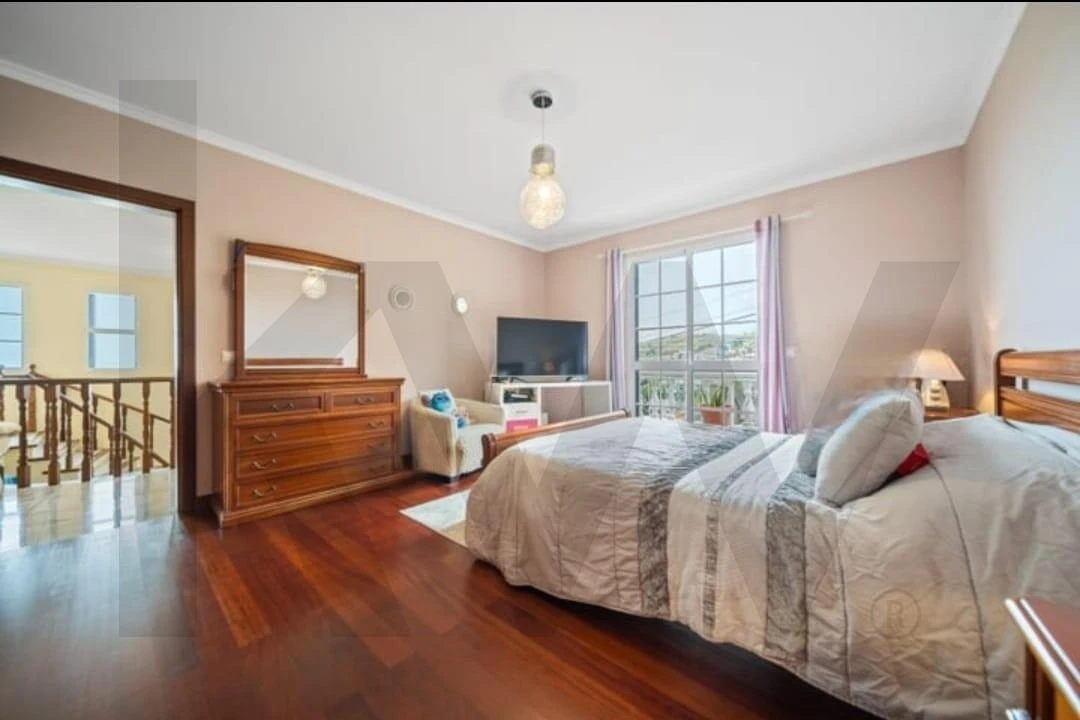 Moradia T3 para Venda em Canhas Foto 35