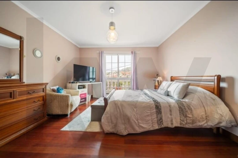 Moradia T3 para Venda em Canhas Foto 34