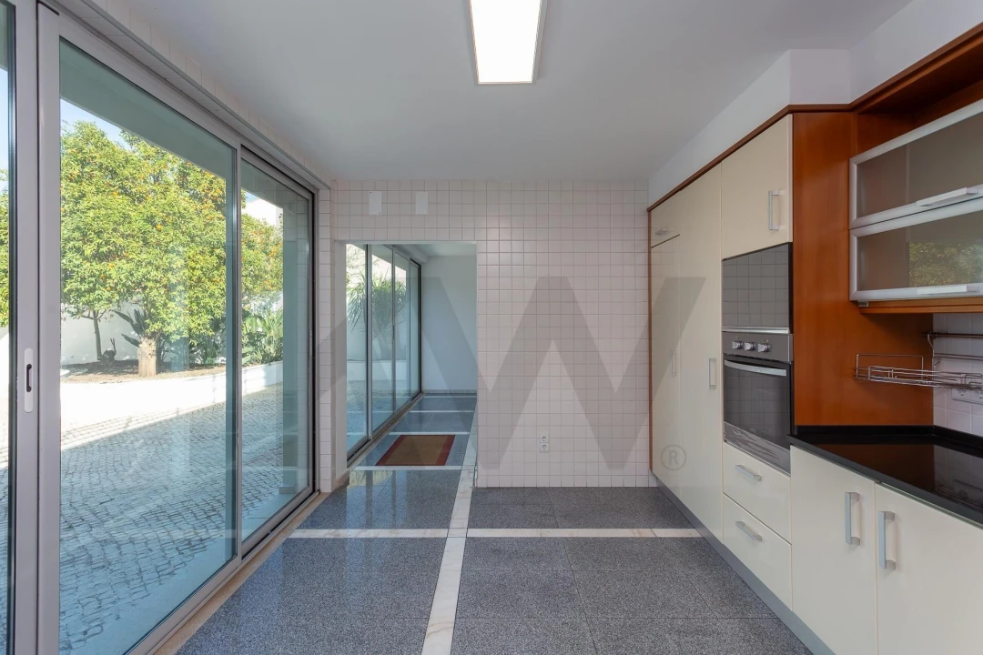 Moradia T4 para Venda em Romeira e Várzea Foto 34