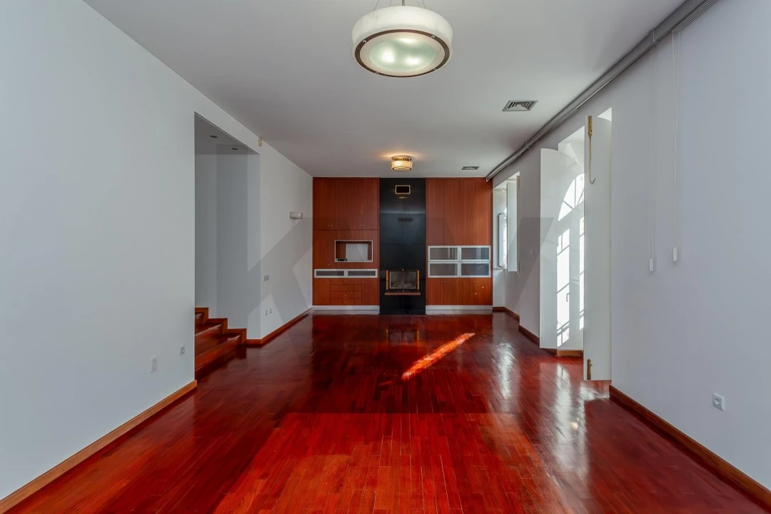 Moradia T4 para Venda em Romeira e Várzea Foto 17