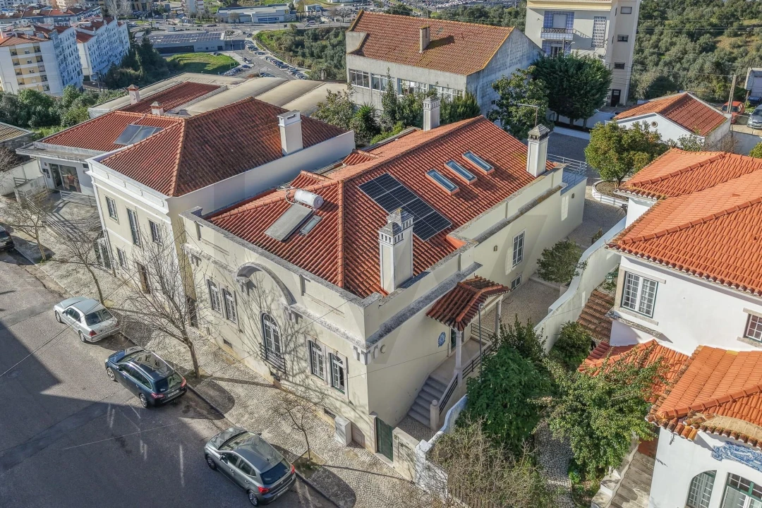 Moradia T4 para Venda em Romeira e Várzea Foto 4