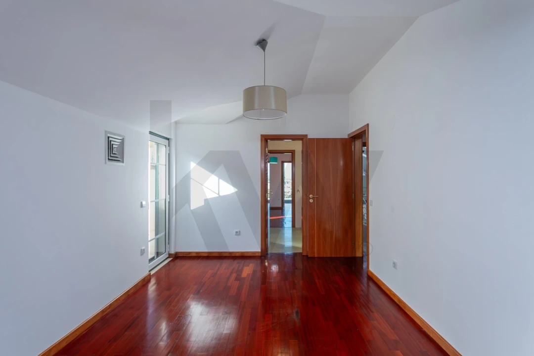 Moradia T4 para Venda em Romeira e Várzea Foto 55