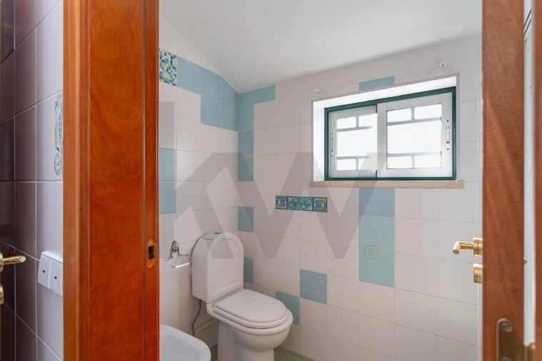 Moradia T4 para Venda em Romeira e Várzea Foto 48