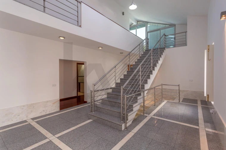 Moradia T4 para Venda em Romeira e Várzea Foto 13