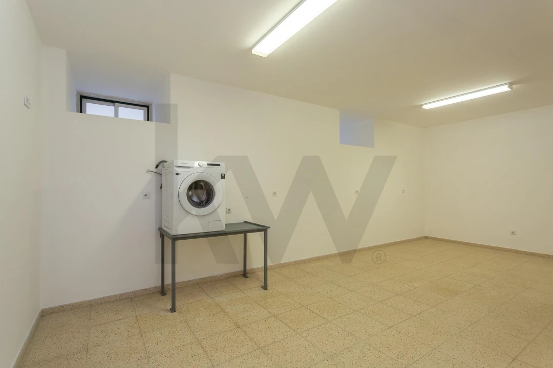 Moradia T4 para Venda em Romeira e Várzea Foto 65