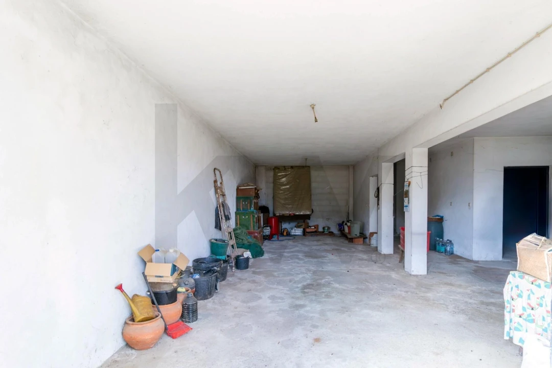 Moradia T4 para Venda em To Foto 23