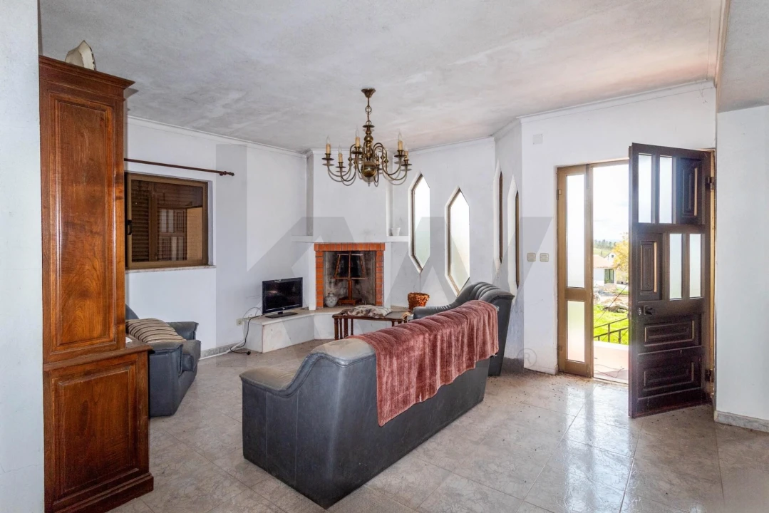 Moradia T4 para Venda em To Foto 9