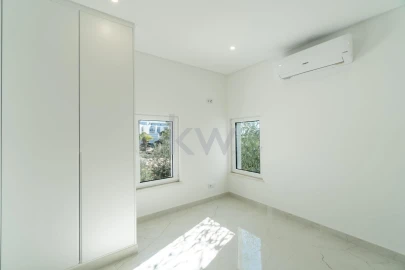 Moradia T3 para Venda em Almancil