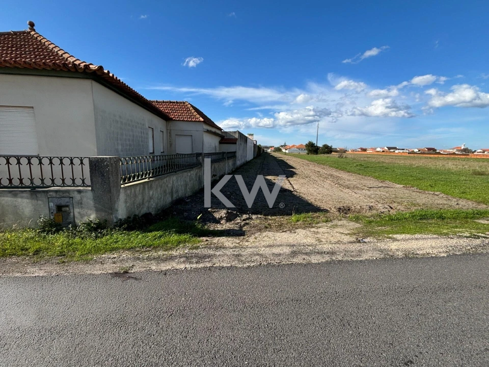 Terreno para Venda em Gafanha da Encarnação Foto 1