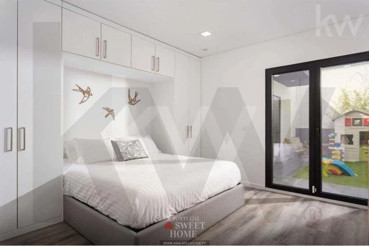 Moradia T6 para Arrendamento em Amora Foto 19