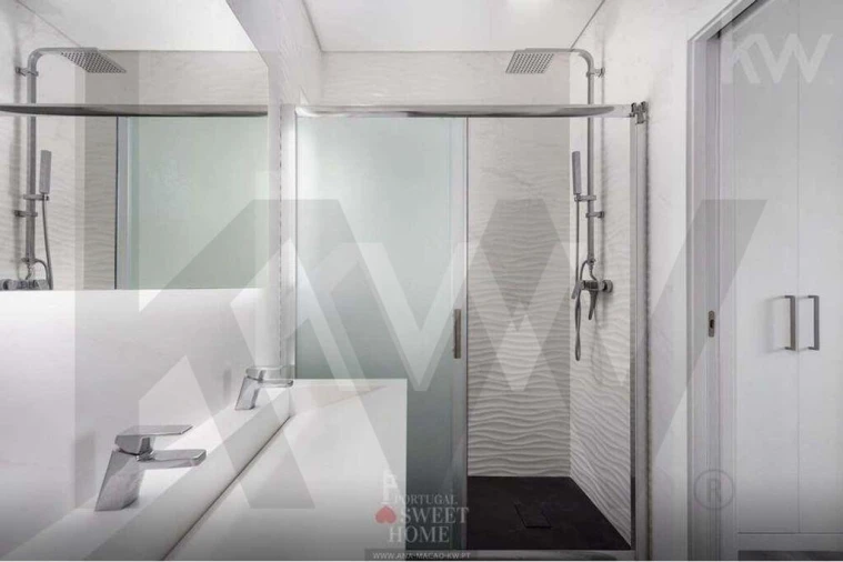 Moradia T6 para Arrendamento em Amora Foto 34