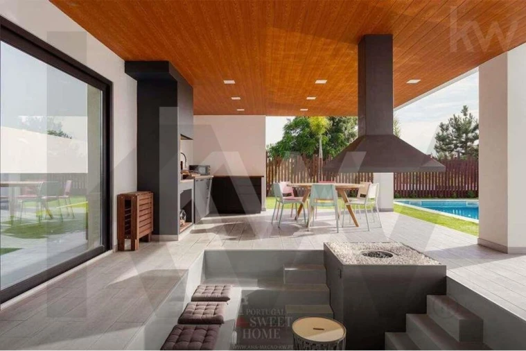 Moradia T6 para Arrendamento em Amora Foto 55