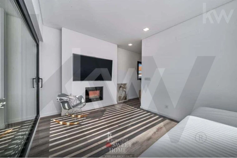 Moradia T6 para Arrendamento em Amora Foto 29